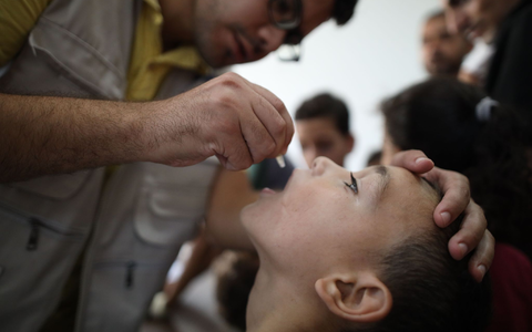 Im Süden des Gazastreifens sollen 340.000 Kinder geimpft werden. - Foto: Marwan Dawood/XinHua/dpa