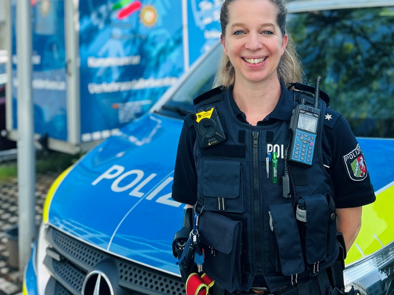 POL-SU: Neu im Polizeibezirksdienst Siegburg: Polizeioberkommissarin Claudia Müller - Foto: presseportal.de