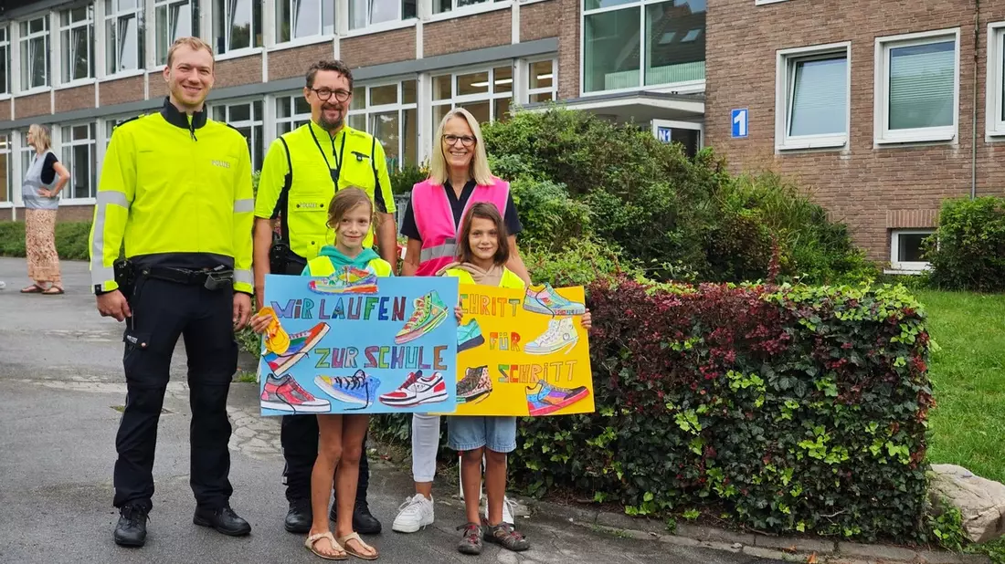 POL-VIE: Zu Fuß zur Remigiusschule - Bild: presseportal.de