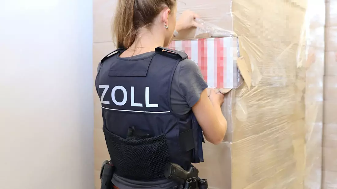 ZOLL-H: Zollfahndungsamt Hannover fasst Zigarettenhehler - Schmugglergruppierung zerschlagen - Bild: presseportal.de