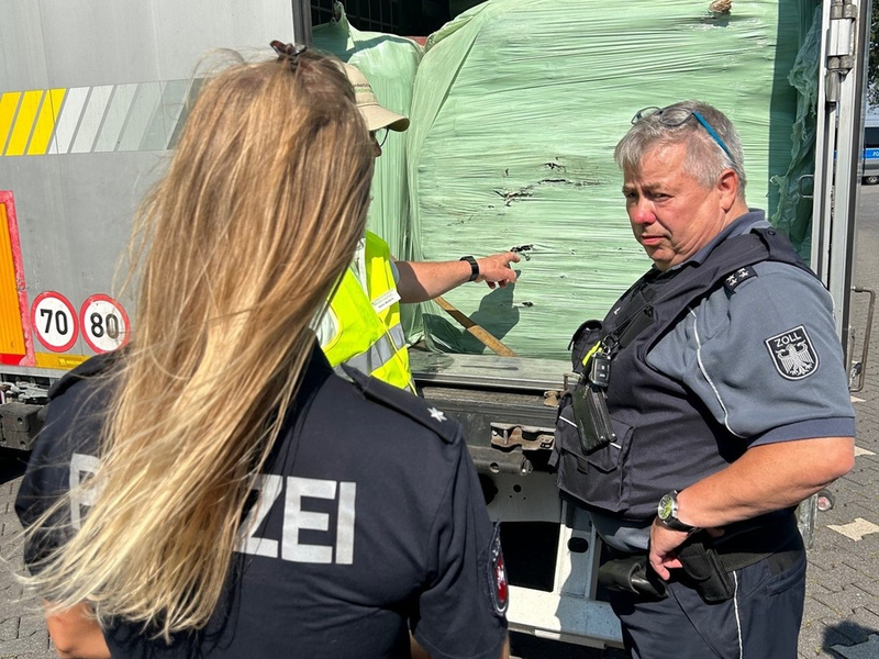 POL-OS: Illegale Abfalltransporte in der Grenzregion im Fokus - Foto: presseportal.de