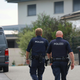Die Polizei durchsuchte im Salzburger Land den Wohnort des 18-Jährigen. - Foto: Daniel Scharinger/APA/dpa
