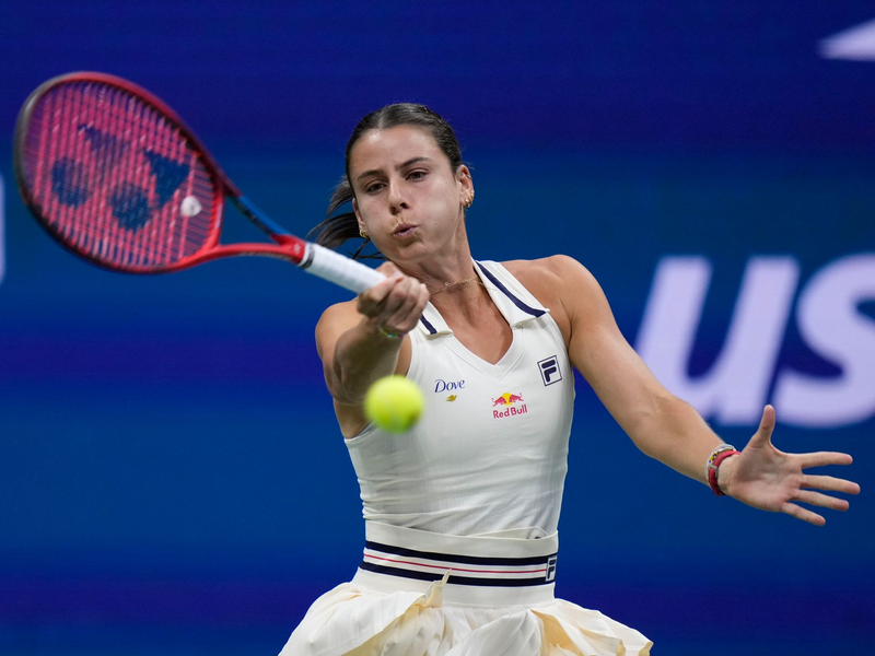 Aryna Sabalenka gewinnt mit ihrem Powertennis den US-Open-Titel. - Foto: Seth Wenig/AP/dpa