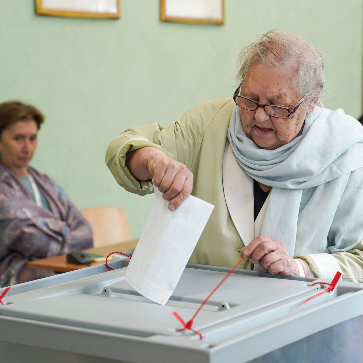 Millionen Menschen sind bei den Regionalwahlen zu Urnengängen aufgerufen. (Archivbild) - Foto: Pelagiya Tihonova/Moscow News Agency/AP/dpa