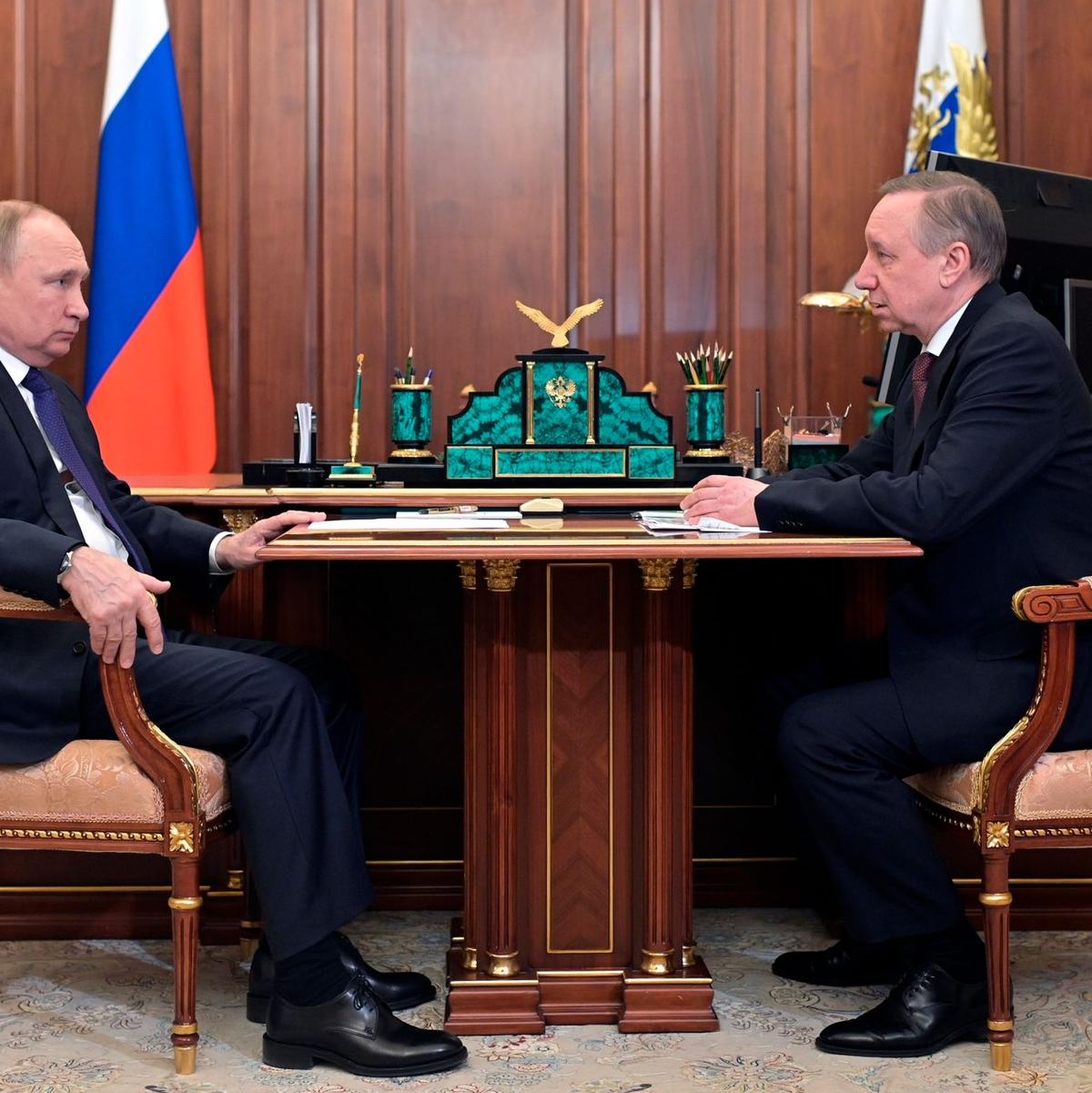 Der russische Präsident Wladimir Putin (links) gilt als Garant dafür, dass in seiner Heimatstadt St. Petersburg der von ihm eingesetzte Gouverneur Alexander Beglow die Kremllinie durchdrückt. (Archivbild)  - Foto: Alexei Nikolsky/Pool Sputnik Kremlin/AP/dpa