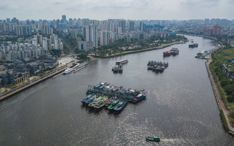 Der Taifun «Yagi» erreichte mit Wucht die chinesische Tropeninsel Hainan. - Foto: Pu Xiaoxu/Xinhua/AP/dpa