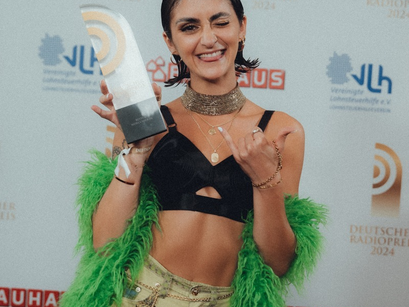 bigFM-Moderatorin Filiz de Campos Oliveira als Beste Newcomerin mit dem Deutschen Radiopreis ausgezeichnet - Foto: presseportal.de