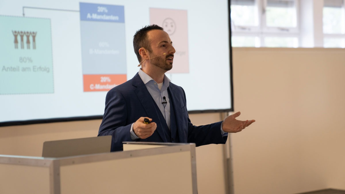 Pleitewelle bei Mandanten? Experte verrät, wie sich die Wirtschaftskrise auf den Kanzleiumsatz auswirkt und was man dagegen tun kann - Foto: presseportal.de