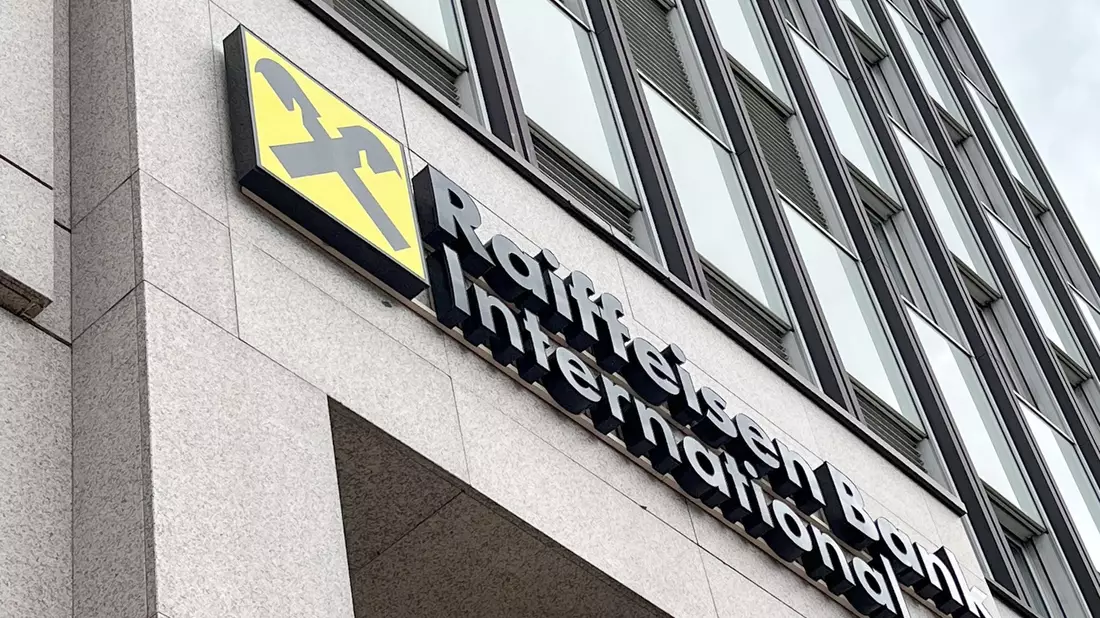 Die RBI will sich aus Russland zurückziehen - doch das ist nicht so leicht. - Bild: Albert Otti/dpa