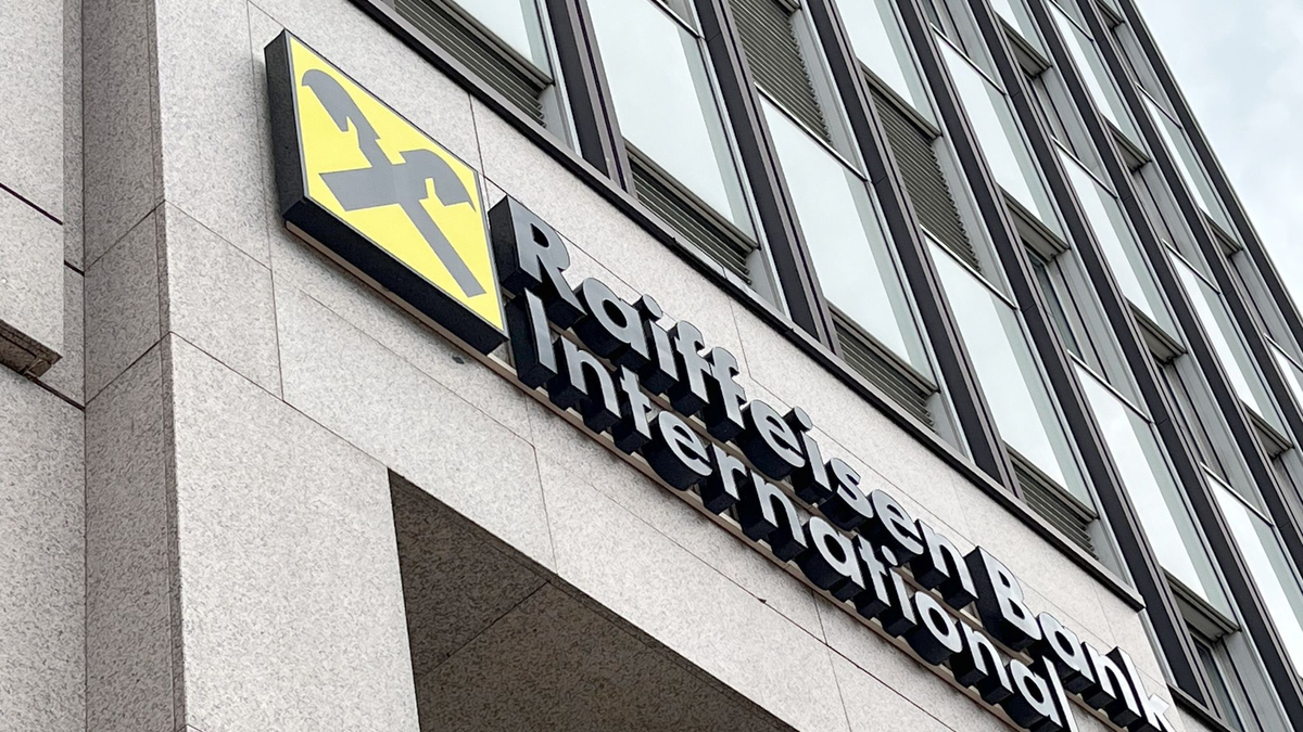 Die RBI will sich aus Russland zurückziehen - doch das ist nicht so leicht. - Foto: Albert Otti/dpa