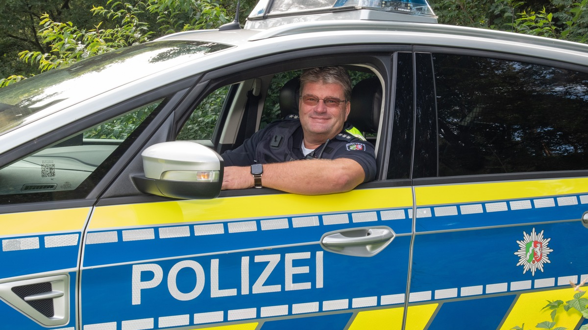 POL-LIP: Detmold/Augustdorf. Wechsel vom Diensthundeführer in Augustdorfer Bezirksdienst. - Foto: presseportal.de
