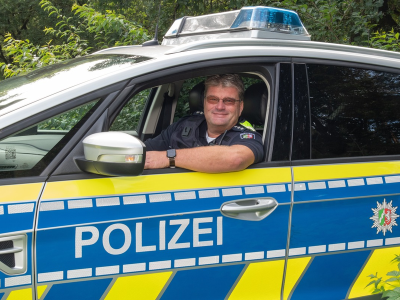 POL-LIP: Detmold/Augustdorf. Wechsel vom Diensthundeführer in Augustdorfer Bezirksdienst. - Foto: presseportal.de