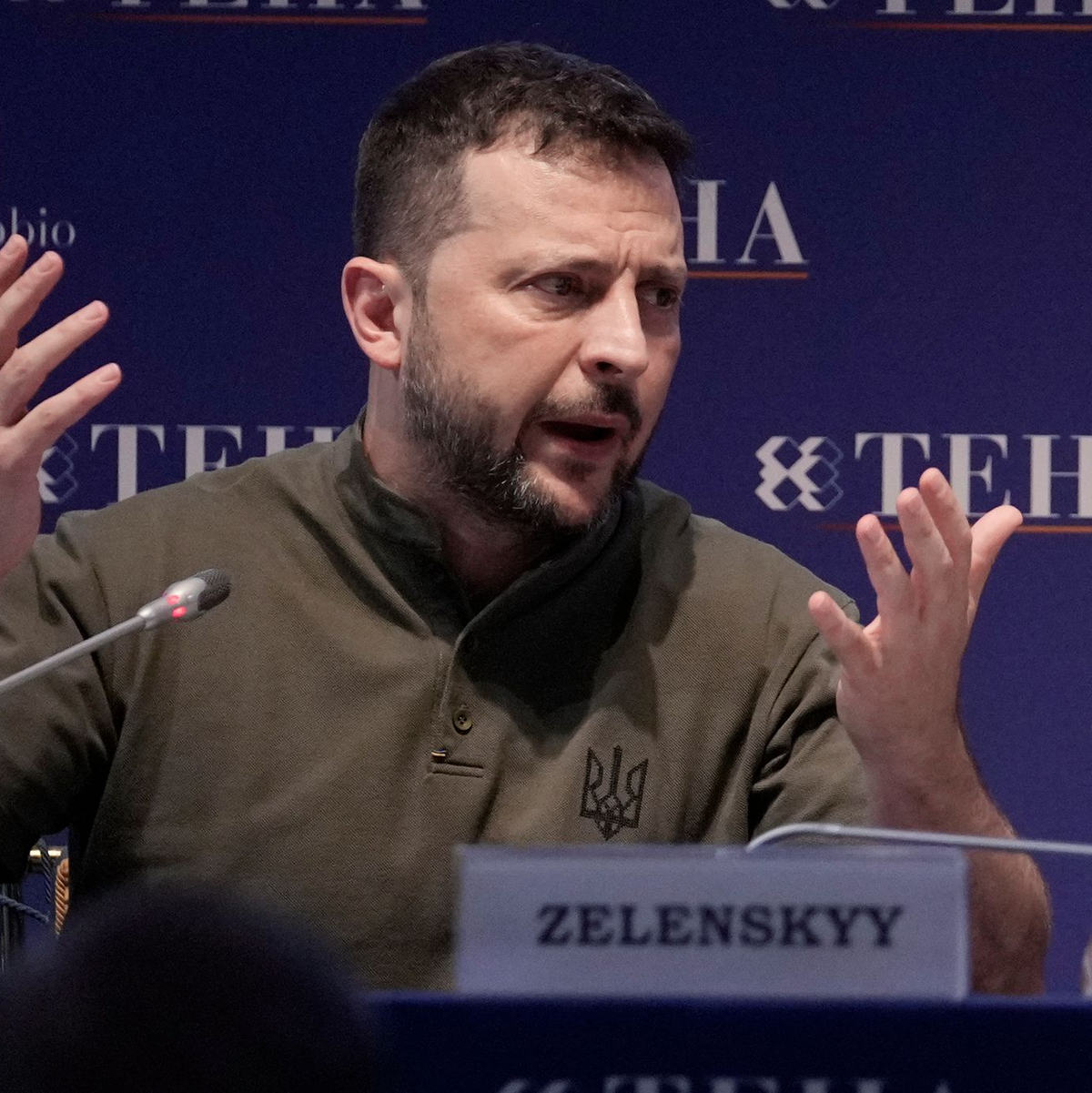 Der ukrainische Präsident Selenskyj zieht Bilanz seiner Kurzreise. (Archivbild) - Foto: Luca Bruno/AP/dpa