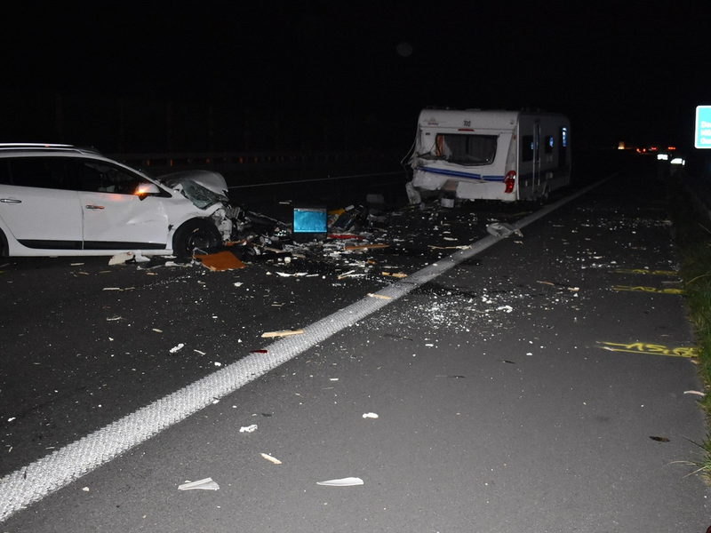 POL-OS: Bramsche/Wallenhorst: Zwei Unfälle im Stau auf A1 - Alkoholisierter Autofahrer flüchtet durch Rettungsgasse - Foto: presseportal.de