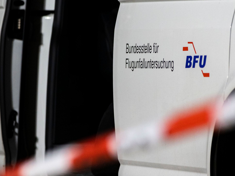 Zwei Menschen sind bei einem Cessna-Absturz in Bad Sassendorf ums Leben gekommen. (Symbolbild) - Foto: Christoph Reichwein/dpa