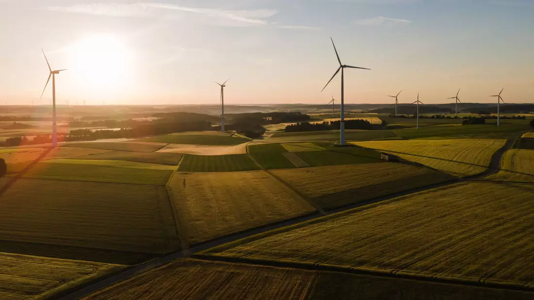  Der Klimawandel hat bei vielen das Bewusstsein für nachhaltige Anlagen geschärft. Zuletzt ist das Interesse aber gesunken. - Bild: Tom Weller/dpa/dpa-tmn