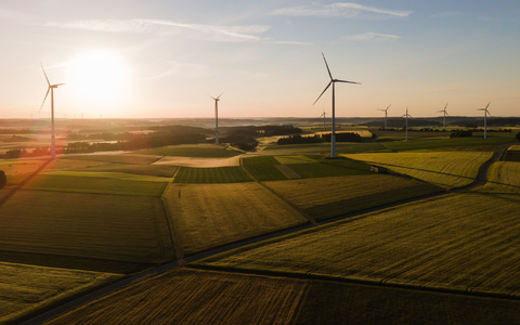  Der Klimawandel hat bei vielen das Bewusstsein für nachhaltige Anlagen geschärft. Zuletzt ist das Interesse aber gesunken. - Foto: Tom Weller/dpa/dpa-tmn