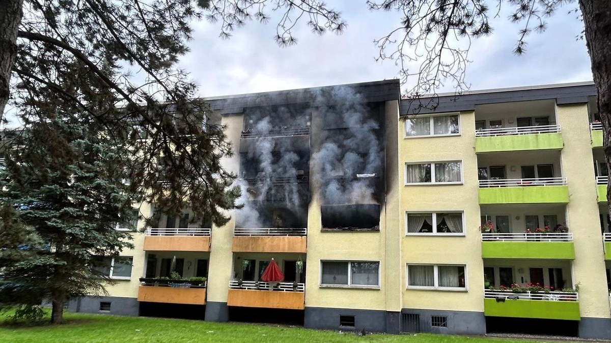 FW-GLA: Wohnungsbrand mit Menschenleben in Gefahr - Foto: presseportal.de