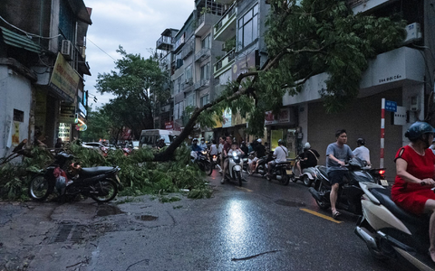 Die Schäden sind vielerorts enorm. - Foto: Aniruddha Ghosal/AP/dpa