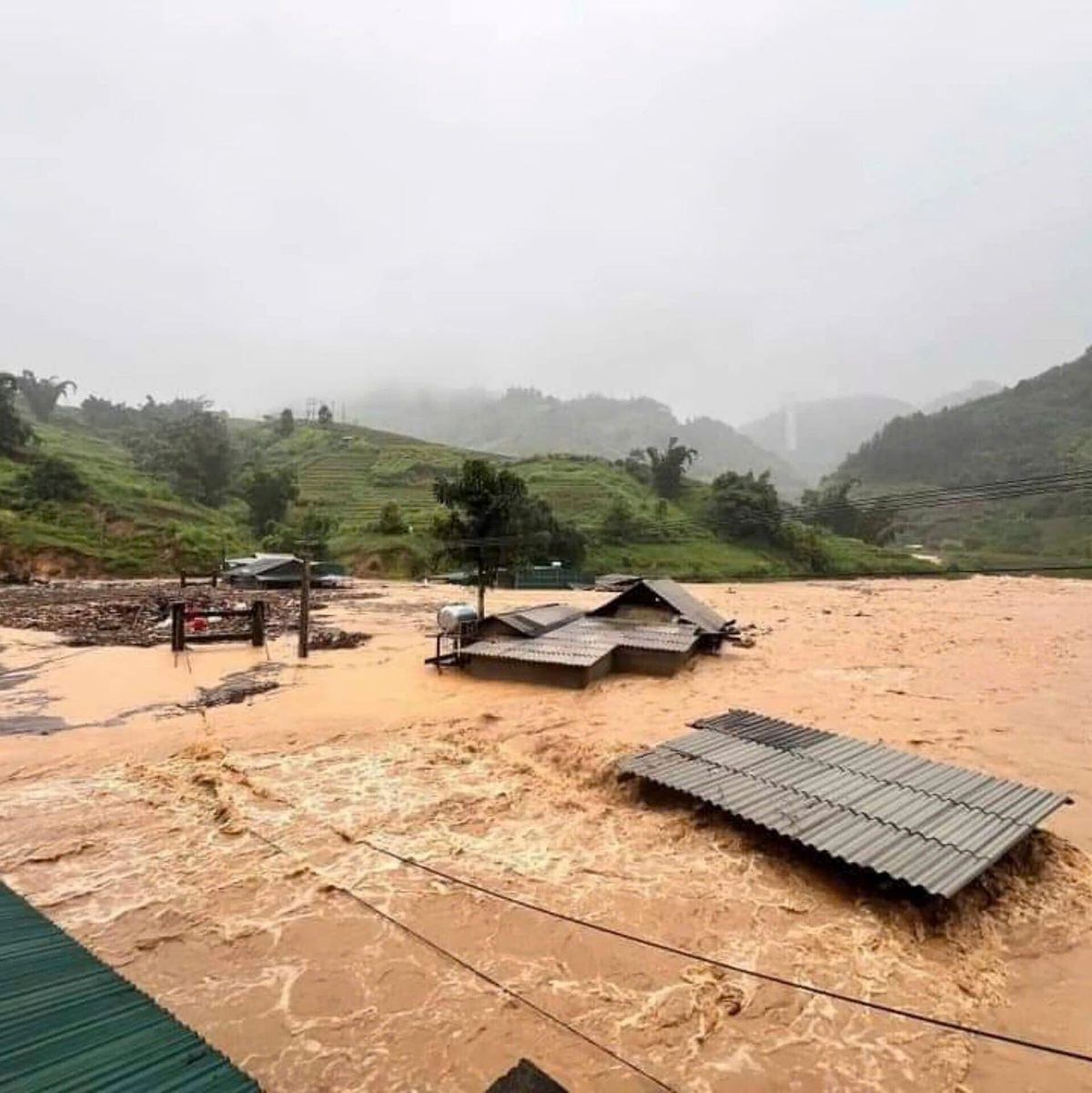 «Yagi» wütete 15 Stunden in Vietnam. - Foto: Do Tuan Anh/VNA/AP/dpa