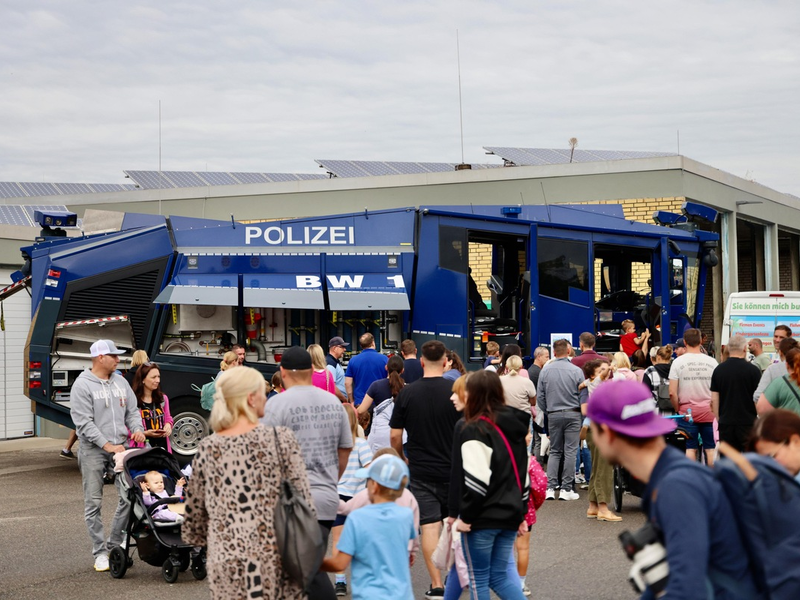 POL-MA: Mannheim: Großer Andrang beim Tag der offenen Tür des Polizeipräsidiums Mannheim - Foto: presseportal.de