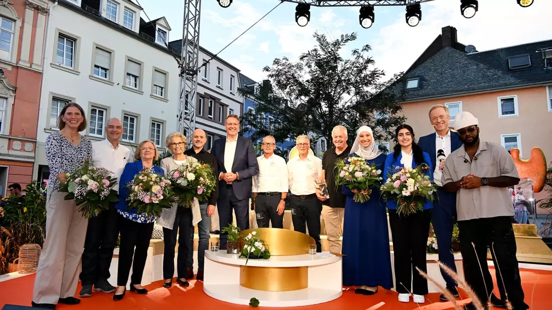 Ehrensache-Preise 2024 in Bitburg verliehen - Bild: presseportal.de