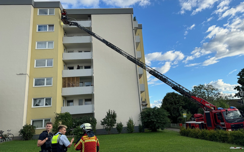 FW Düren: Einsätze im Minutentakt: Drei Brände zeitgleich erfolgreich bekämpft - Foto: presseportal.de