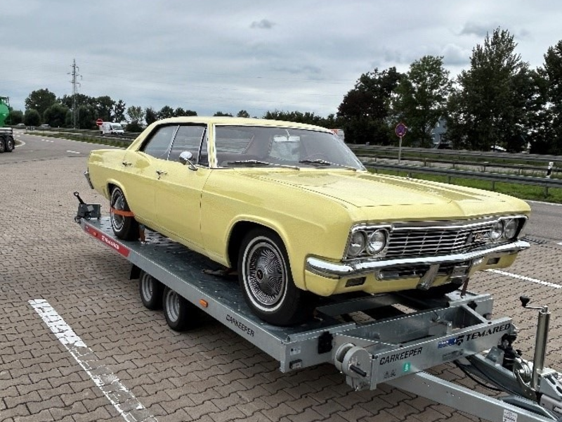 HZA-A: Zoll versteuert Oldtimer nach / Chevrolet aus der Schweiz aufgegriffen - Foto: presseportal.de