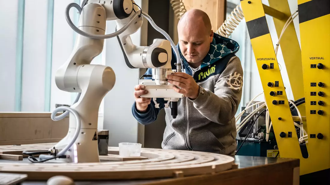 Cobots auf dem Vormarsch - Bild: TQ-Robotics/Franka Emika über pressetext.de