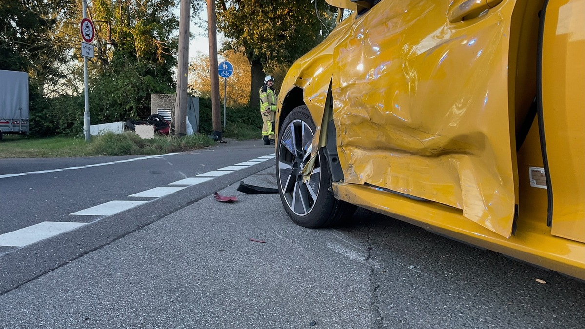 FW Alpen: Sturmschaden und Verkehrsunfall am Wochenende - Foto: presseportal.de