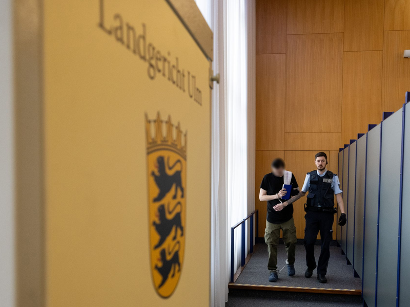 Eine Lebenskrise soll zu der Tat geführt haben. - Foto: Stefan Puchner/dpa