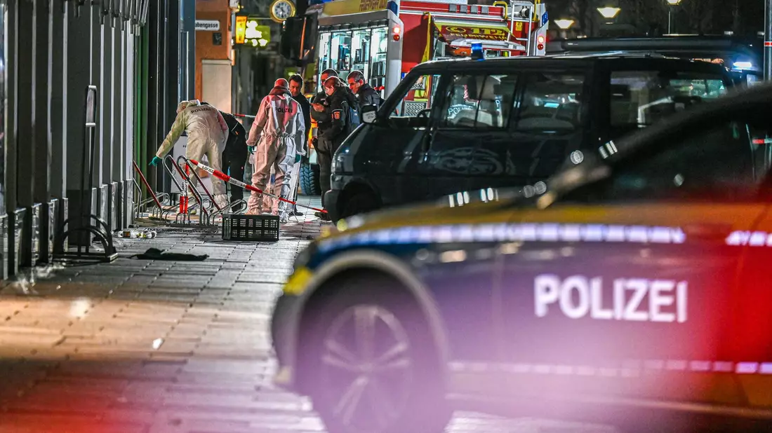 Die Geiselnahme dauerte eineinhalb Stunden (Archivbild).  - Bild: Marius Bulling/dpa