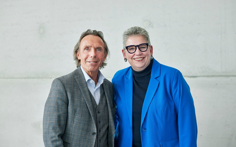 Pflege. Zukunft. Menschenrecht. von Christine Vogler und Thomas Druyen / Zehn Empfehlungen für die Pflege von morgen ab dem 11. September 2024 erhältlich - Foto: presseportal.de Pflege. Zukunft. Menschenrecht. von Christine Vogler und Thomas Druyen / Zehn Empfehlungen für die Pflege von morgen ab dem 11. September 2024 erhältlich - Foto: presseportal.de