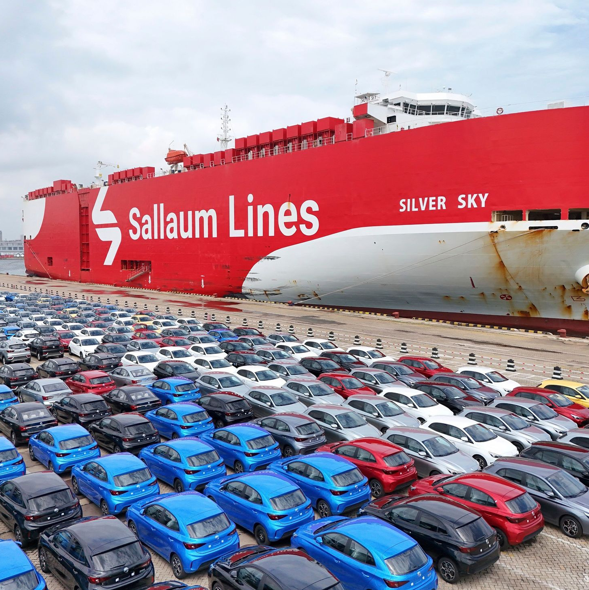 Chinesische Autoindustrie hat Kostenvorteile - Foto: CHINATOPIX/AP/dpa