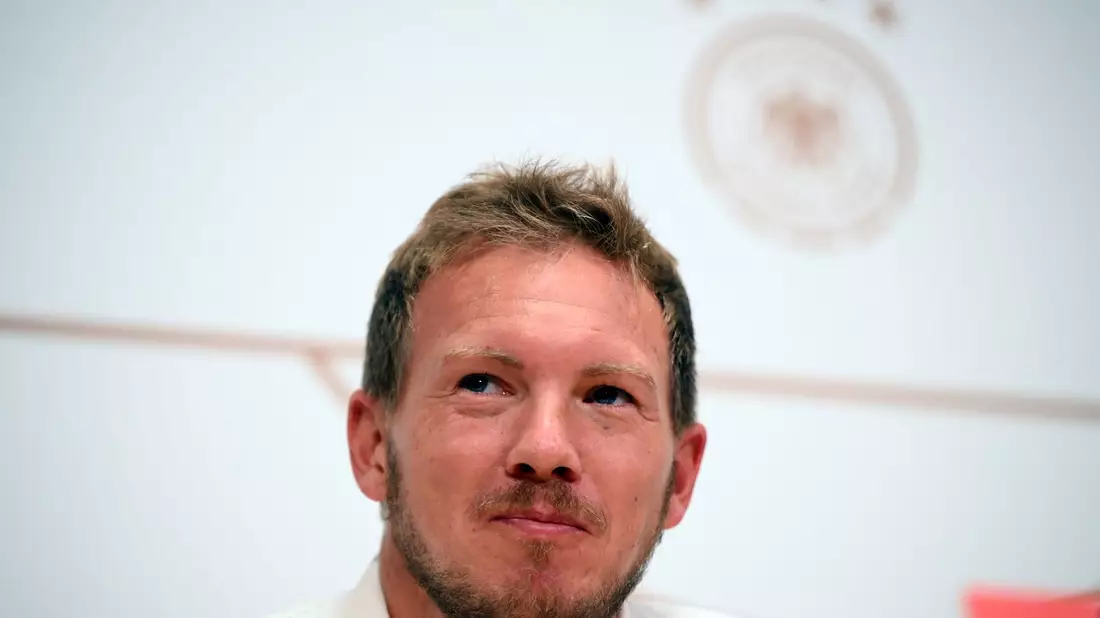 Julian Nagelsmann freut sich auf «ein spannendes Spiel» gegen Holland. - Bild: Federico Gambarini/dpa
