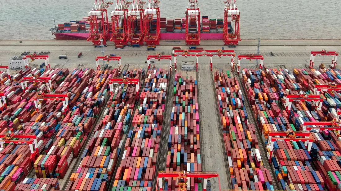 China zählt nach den internationalen Normen zu den Ländern mit mittleren Einkommen (Archivbild) - Bild: Uncredited/CHINATOPIX/dpa