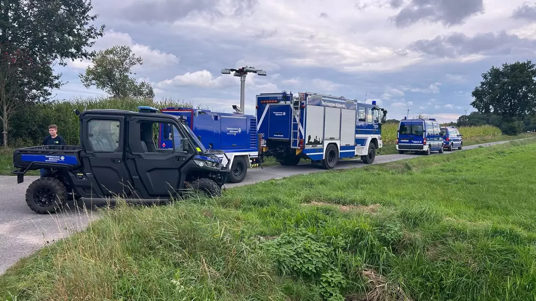 Die Ermittlungen stehen nach dem Fund zweier Leichen in Gronau noch ganz am Anfang. - Bild: Michel Fritzemeier/TV7News/dpa/dpa