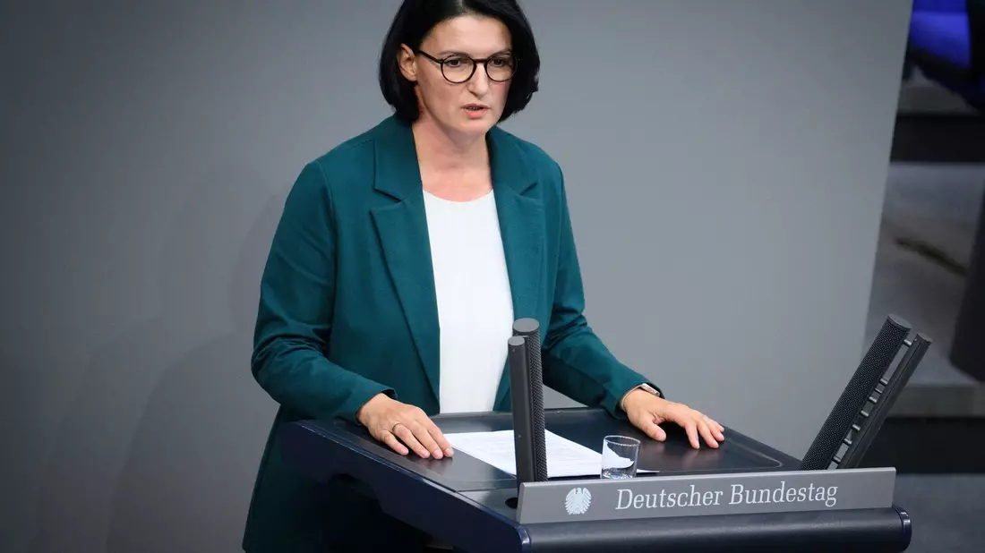 Grünen-Innenpolitikerin Irene Mihalic warnte vor einem «Dominoeffekt» in Europa. (Archivbild) - Bild: Bernd von Jutrczenka/dpa