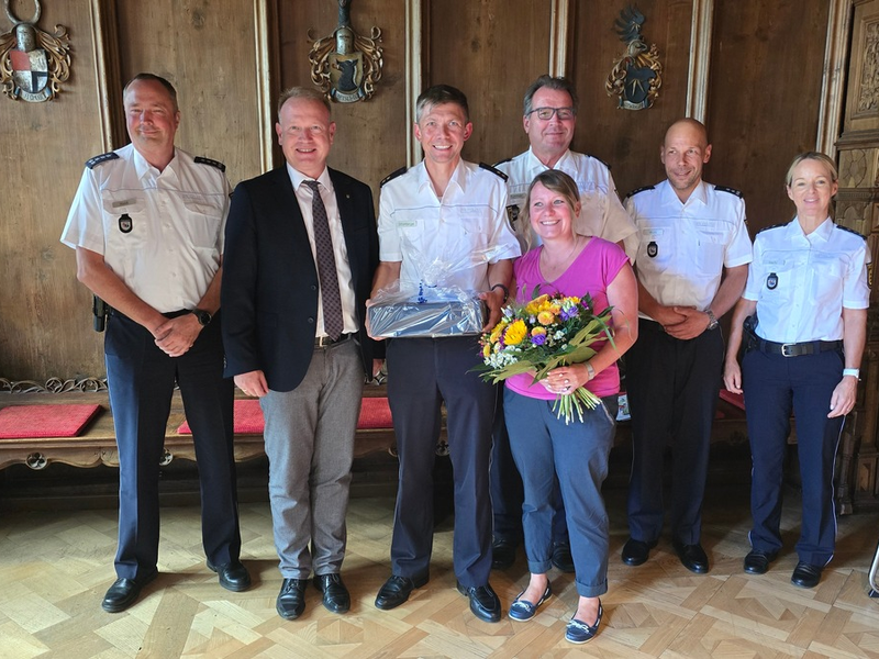PP Ravensburg: Leiter des Polizeireviers Überlingen verabschiedet - Foto: presseportal.de