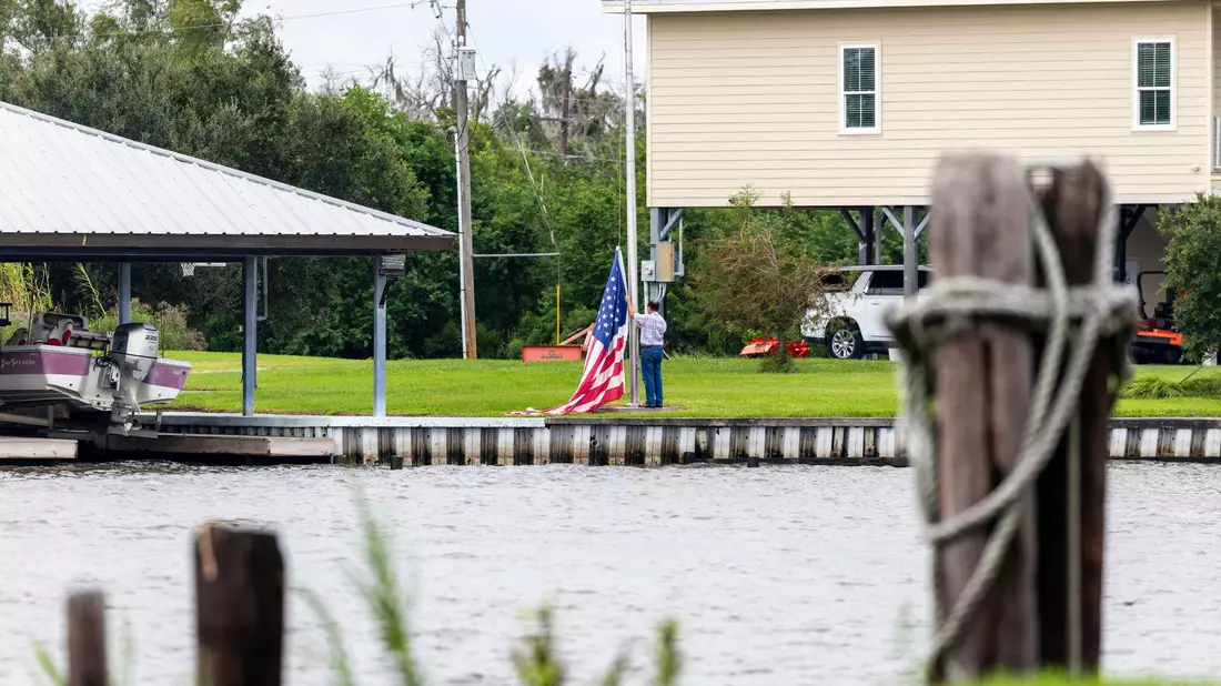 Der Wetterdienst warnt vor Sturmfluten. - Bild: Chris Granger/The Times-Picayune/The New Orleans Advocate/AP/dpa