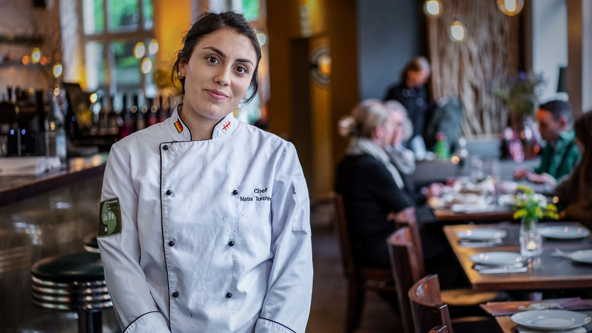 „Alles außer Kartoffeln: Menschen. Küche. Heimat.“ – sechsteilige Doku-Reihe ab sofort in der ARD Mediathek - Foto: presseportal.de