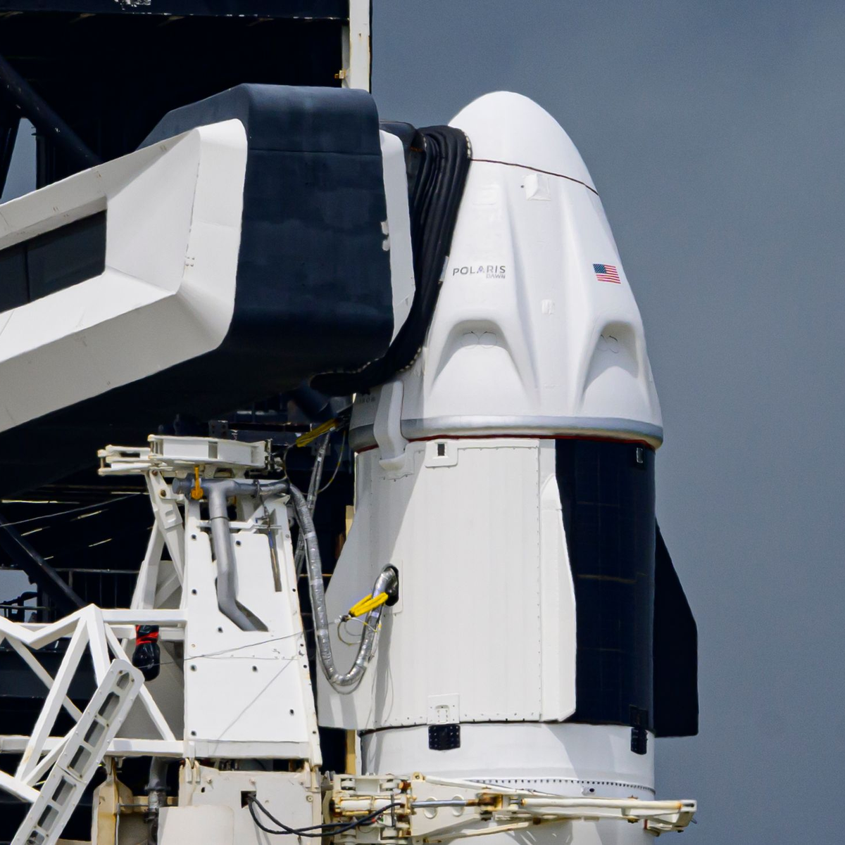 Raumfahrt-Starts müssen oft wegen ungünstiger Witterung verschoben werden. - Foto: Jennifer Briggs/ZUMA Press Wire/dpa