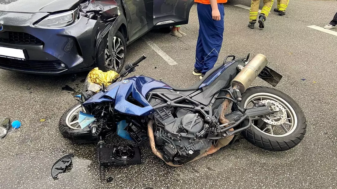 POL-PPWP: Motorradfahrer schwer verletzt - Bild: presseportal.de
