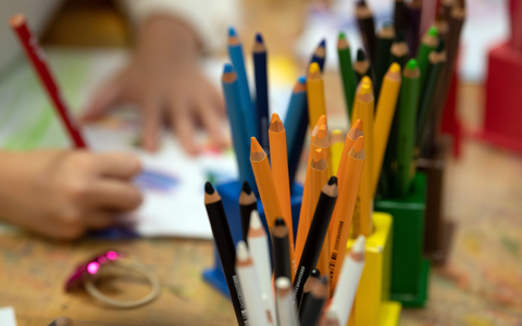 Laut OECD hat Deutschland zuletzt deutlich mehr in frĂŒhkindliche Bildung investiert. - Foto: Federico Gambarini/dpa Laut OECD hat Deutschland zuletzt deutlich mehr in frĂŒhkindliche Bildung investiert. - Foto: Federico Gambarini/dpa
