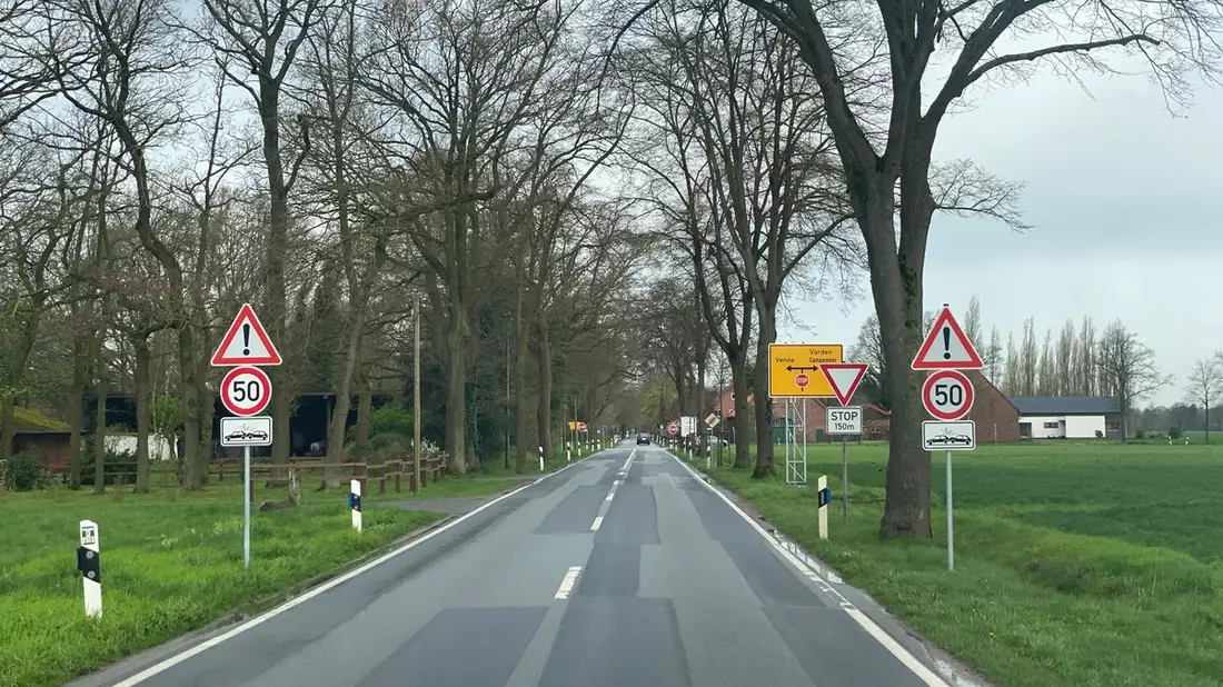 POL-OS: Ostercappeln/Venne: Polizei stoppt Raser - Geschwindigkeitskontrolle an Unfallhäufungsstelle führte zu Fahrverboten - Eine Bilanz - Bild: presseportal.de