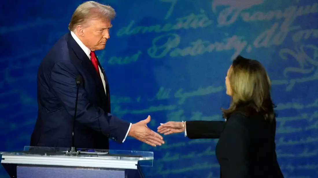 Im TV-Duell mit seiner demokratischen Rivalin Kamala Harris verbreitet Donald Trump Lügen. (Archivbild) - Bild: Alex Brandon/AP/dpa