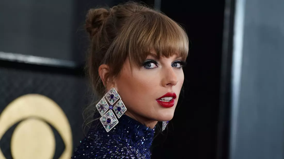 Superstar Taylor Swift sorgt für die Überraschung des Abends. (Archivbild) - Bild: Jordan Strauss/AP/dpa