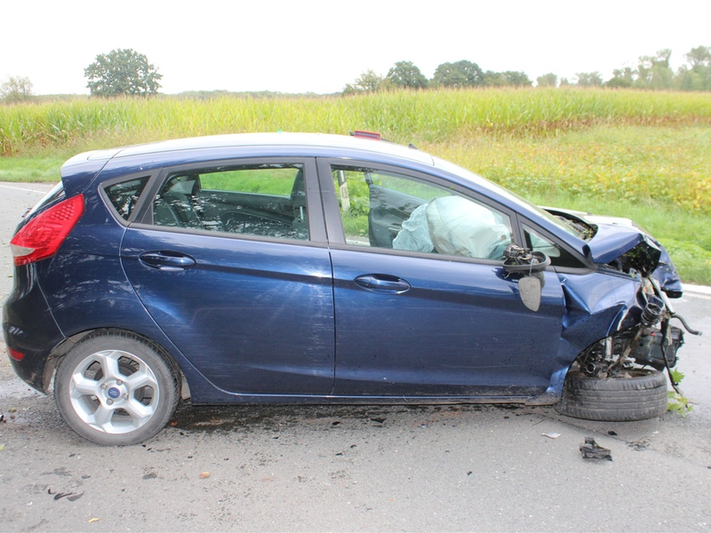 POL-COE: Nordkirchen, Münsterstraße/ Auto kommt von Straße ab - Foto: presseportal.de