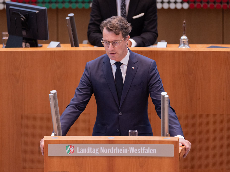 Die schwarz-grüne Regierungskoalition in NRW hat sich auf ein umfangreiches Sicherheitspaket geeinigt. - Foto: Rolf Vennenbernd/dpa