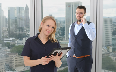 Als Amazon-HÀndler qualifizierte Mitarbeiter finden, ist fast unmöglich? - Denis M. Klug & Belinda Gereke von der eMarkets Consulting GmbH haben die Lösung - Foto: presseportal.de Als Amazon-HÀndler qualifizierte Mitarbeiter finden, ist fast unmöglich? - Denis M. Klug & Belinda Gereke von der eMarkets Consulting GmbH haben die Lösung - Foto: presseportal.de